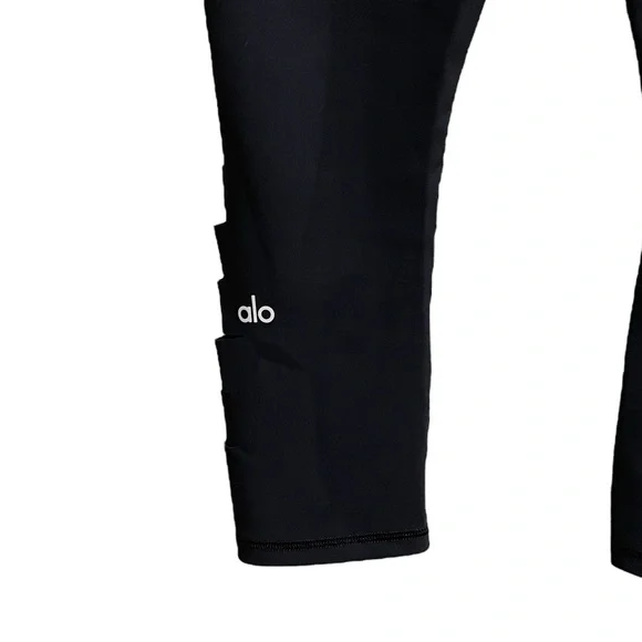 Alo Yoga High Waist Side Sliced Capri Crop Leggings Black - Picture 4 of 5